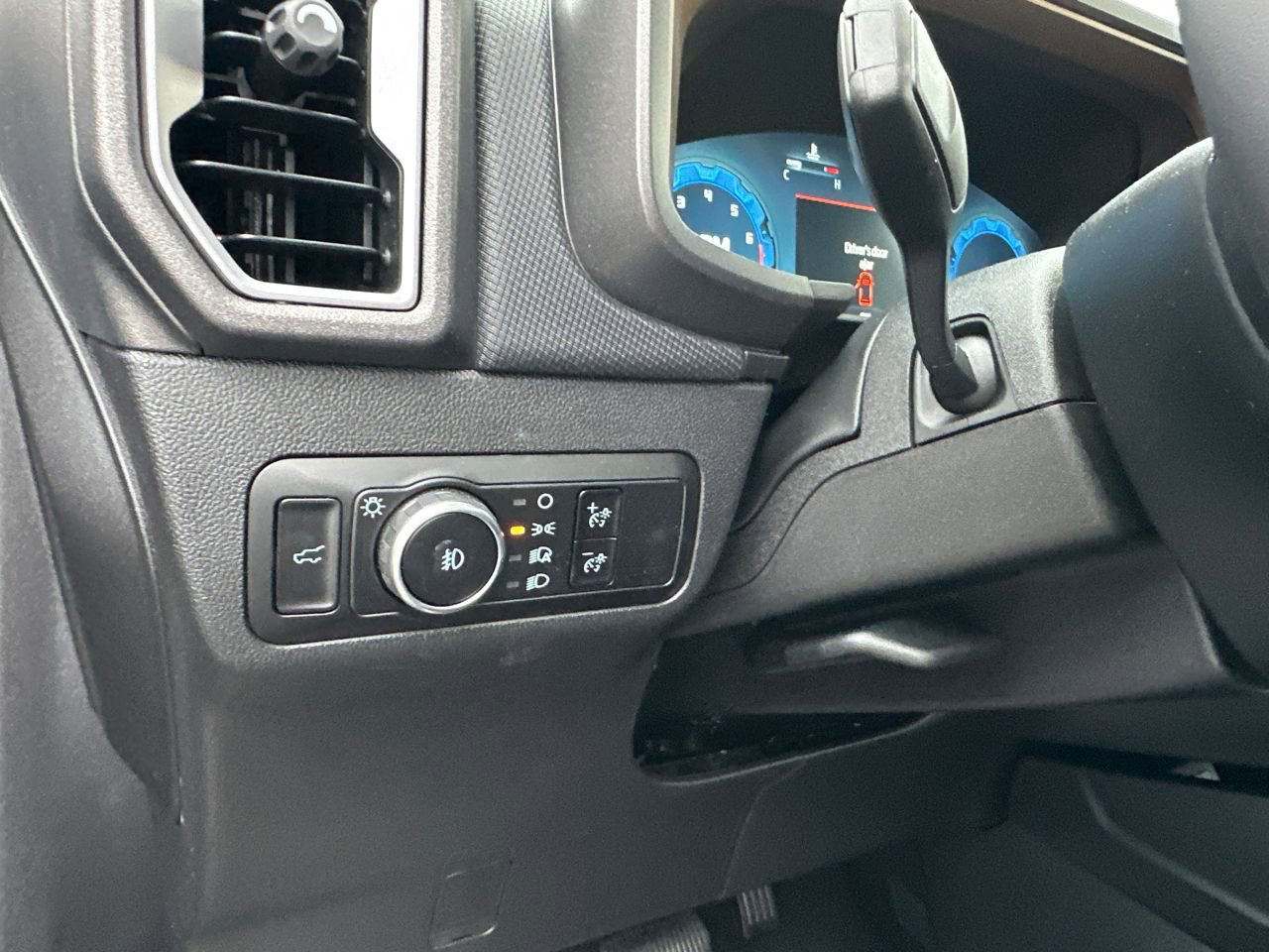 New 2025 Ford Bronco Sport Outer Banks w/ Outer Banks Tech Package+ AWD/4WD image 29