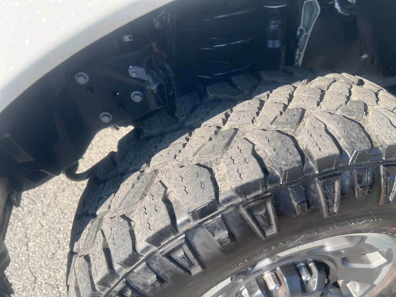 Used 2024 Ford F350 Lariat w/ Lariat Ultimate Package image 12