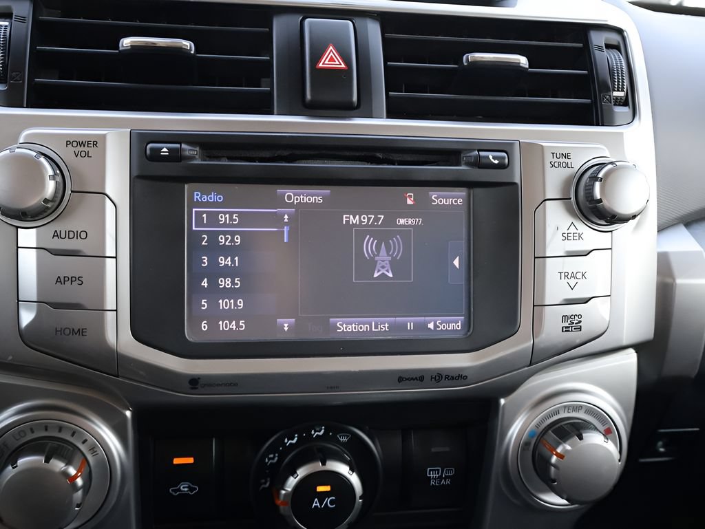 Used 2019 Toyota 4Runner SR5 AWD/4WD image 25