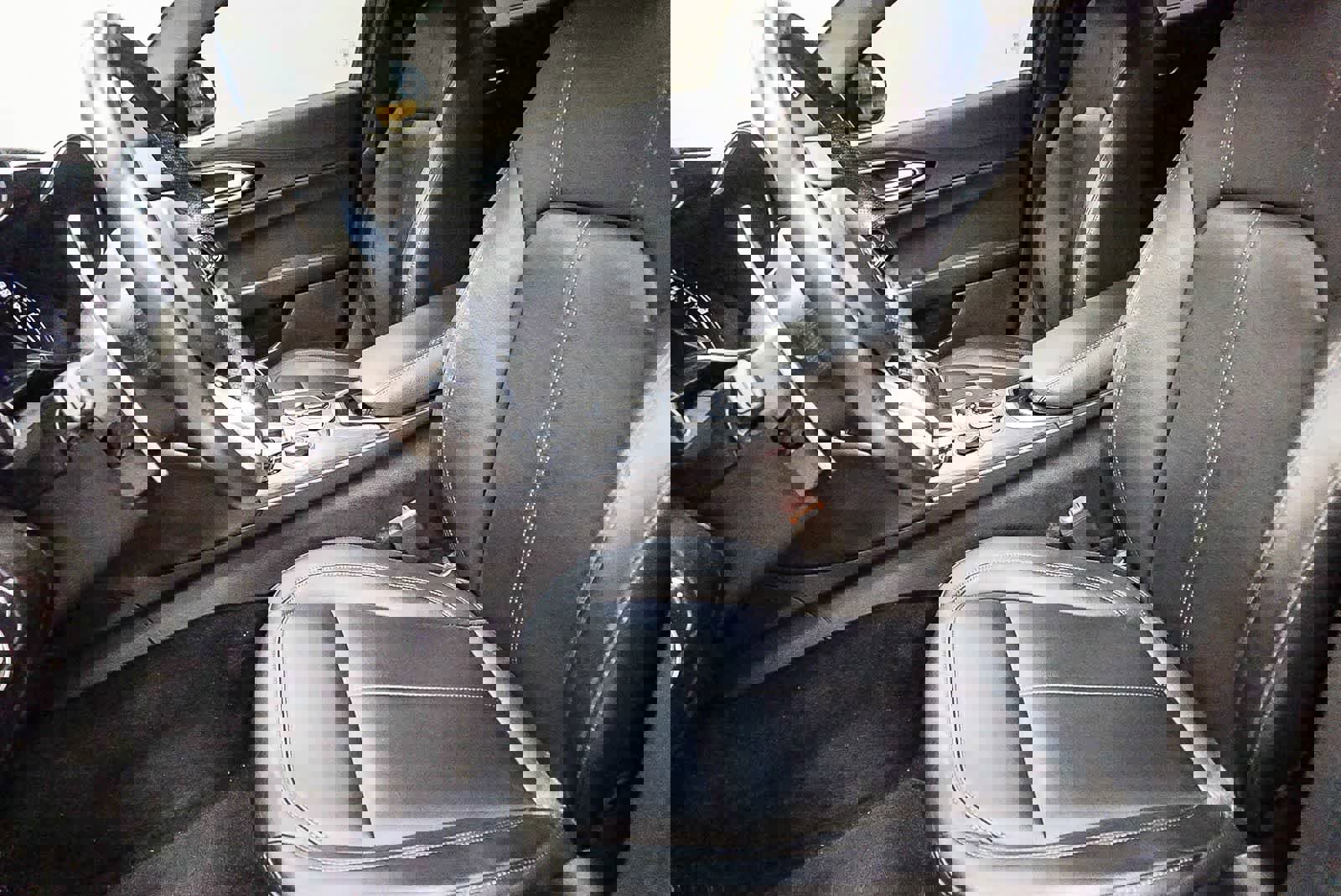 Used 2022 Alfa Romeo Giulia Sprint image 17