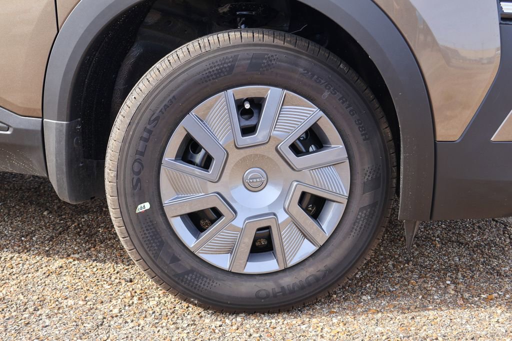 New 2026 Nissan Kicks S image 16