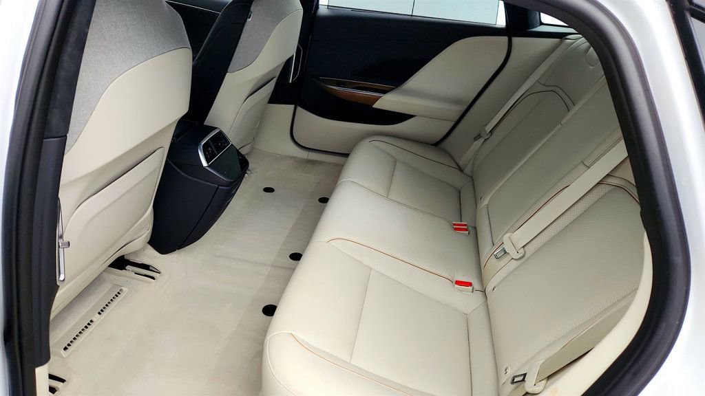 Used 2023 Lucid Air Touring image 21