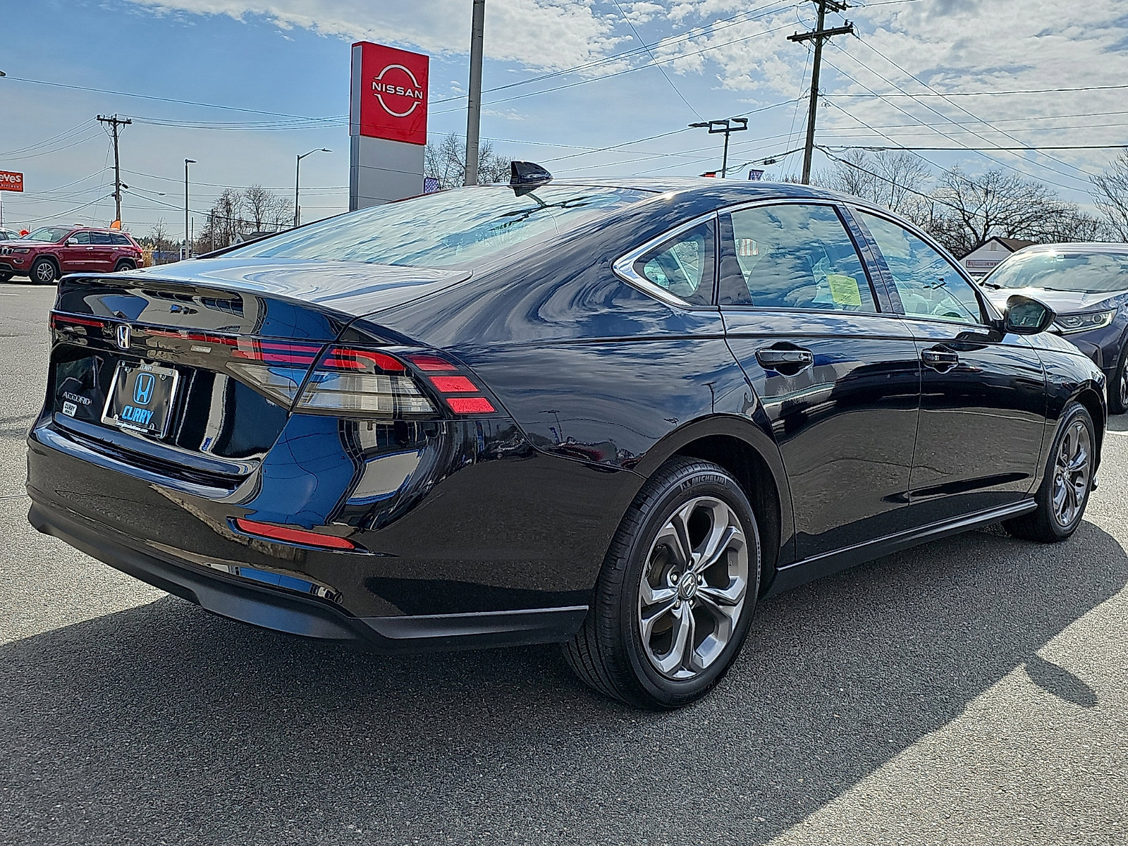 Used 2024 Honda Accord EX image 4