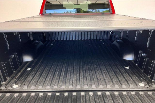 Used 2026 Toyota Tundra Platinum w/ TRD Off-Road Package image 28