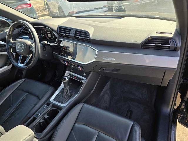 Used 2023 Audi Q3 2.0T Premium Plus w/ Premium Plus Package AWD/4WD image 10