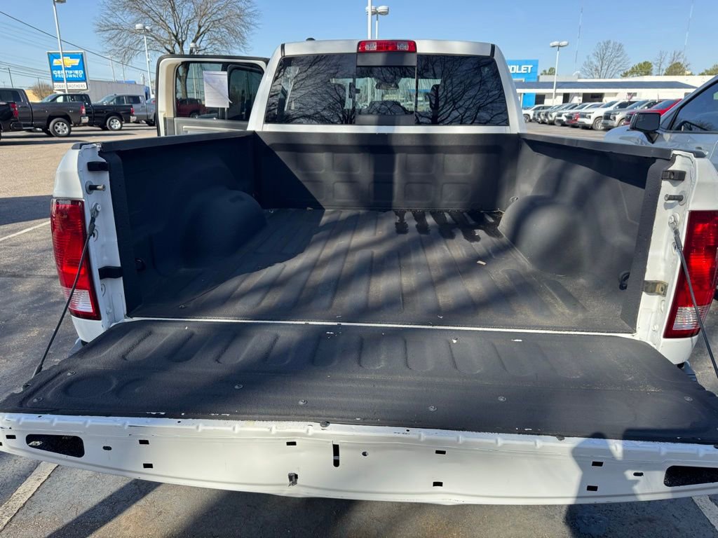 Used 2019 RAM 1500 Classic SLT image 43