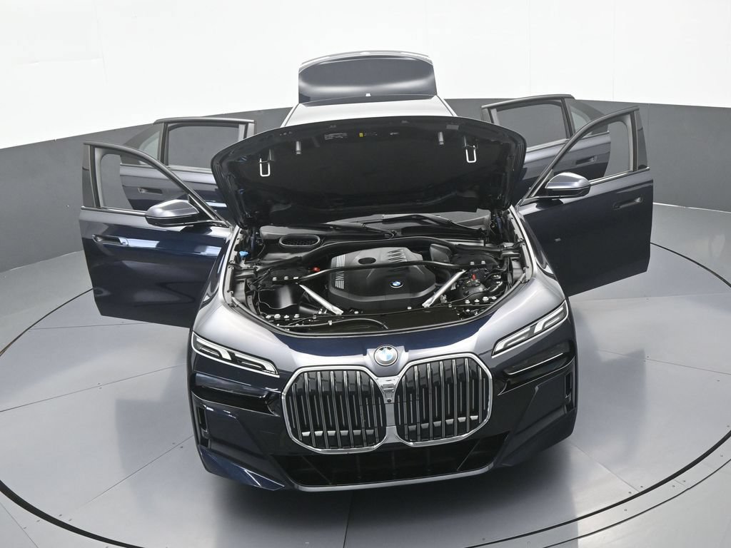 Used 2025 BMW 740i xDrive AWD/4WD image 80