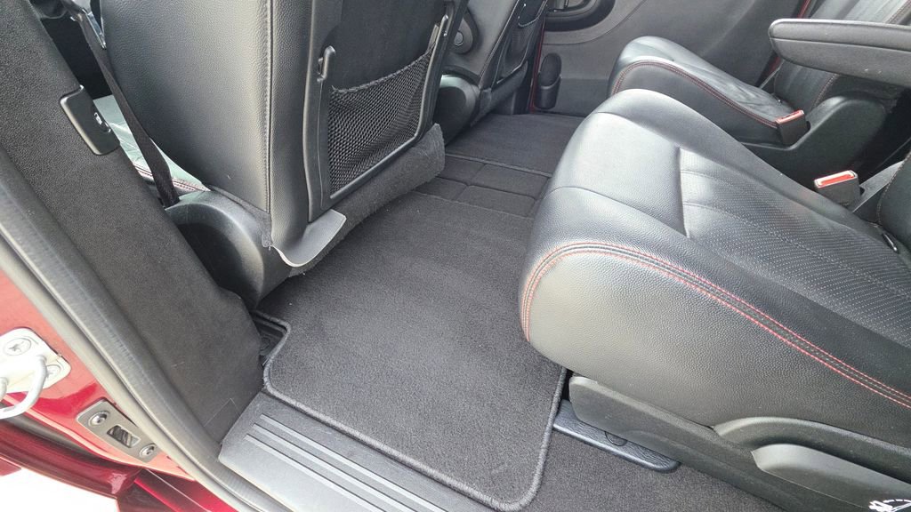 Used 2017 Dodge Grand Caravan GT FWD image 20