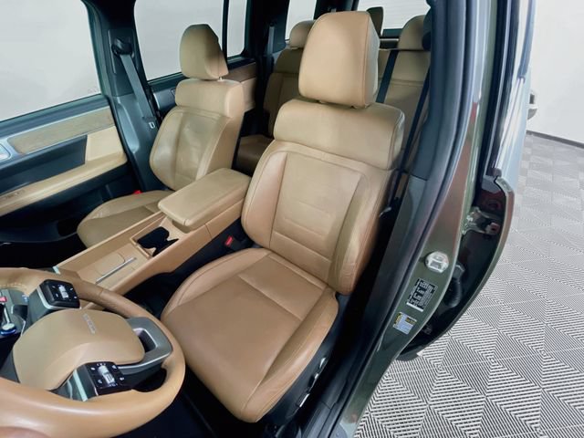 Used 2024 Hyundai Santa Fe Limited FWD image 23
