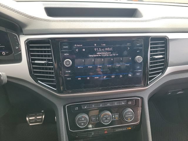 Used 2022 Volkswagen Atlas Cross Sport SEL Premium R-Line AWD/4WD image 12