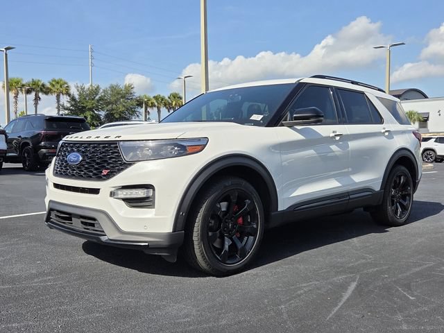 Used 2020 Ford Explorer ST w/ ST Street Pack AWD/4WD image 2