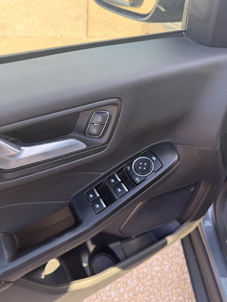 Used 2024 Ford Escape ST-Line w/ Tech Pack #1 AWD/4WD image 10