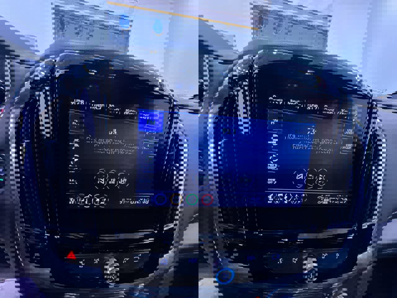 Used 2023 Chevrolet Traverse LT w/ LT Premium Package image 26