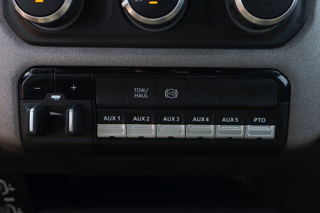 Used 2023 RAM 5500 Tradesman AWD/4WD image 39