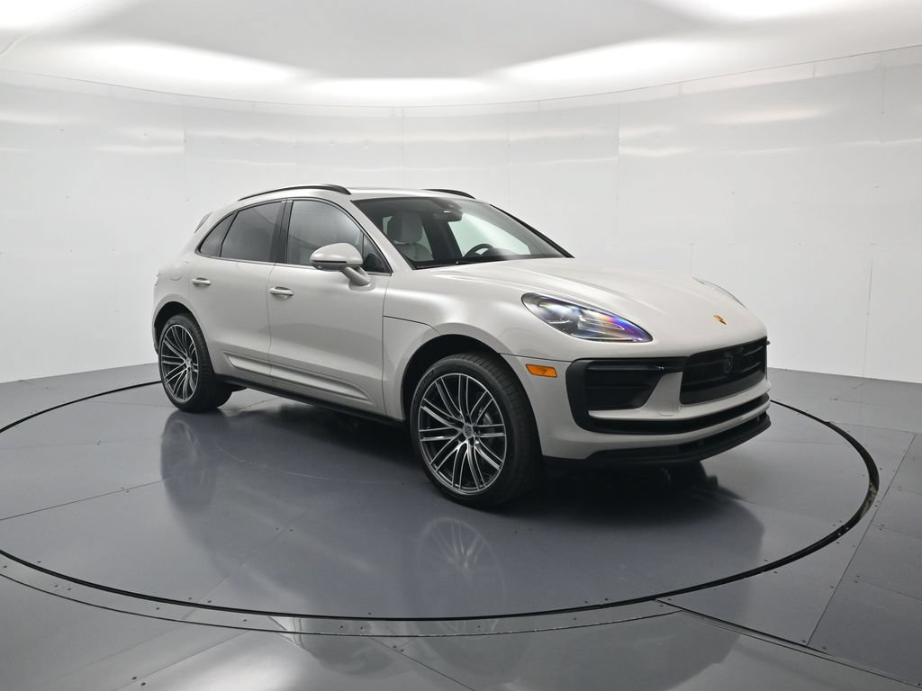 New 2026 Porsche Macan AWD/4WD image 42