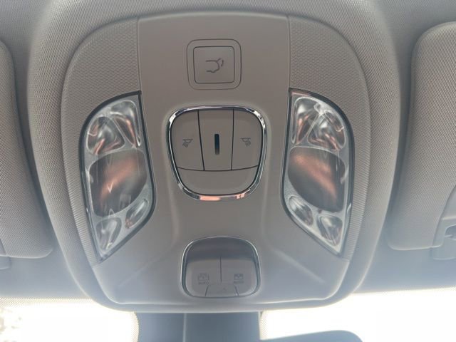 Used 2022 Jeep Compass Limited w/ Elite Group image 6