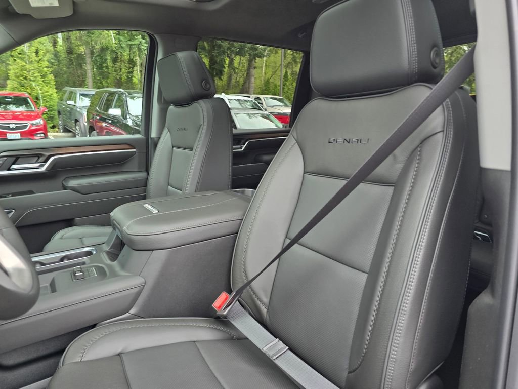 New 2026 GMC Sierra 3500 Denali w/ Denali Reserve Package AWD/4WD image 21