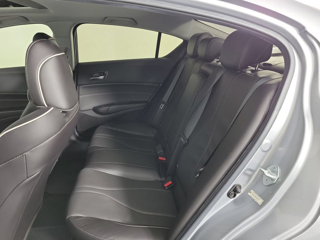 Used 2022 Acura ILX w/ Premium Package FWD image 9