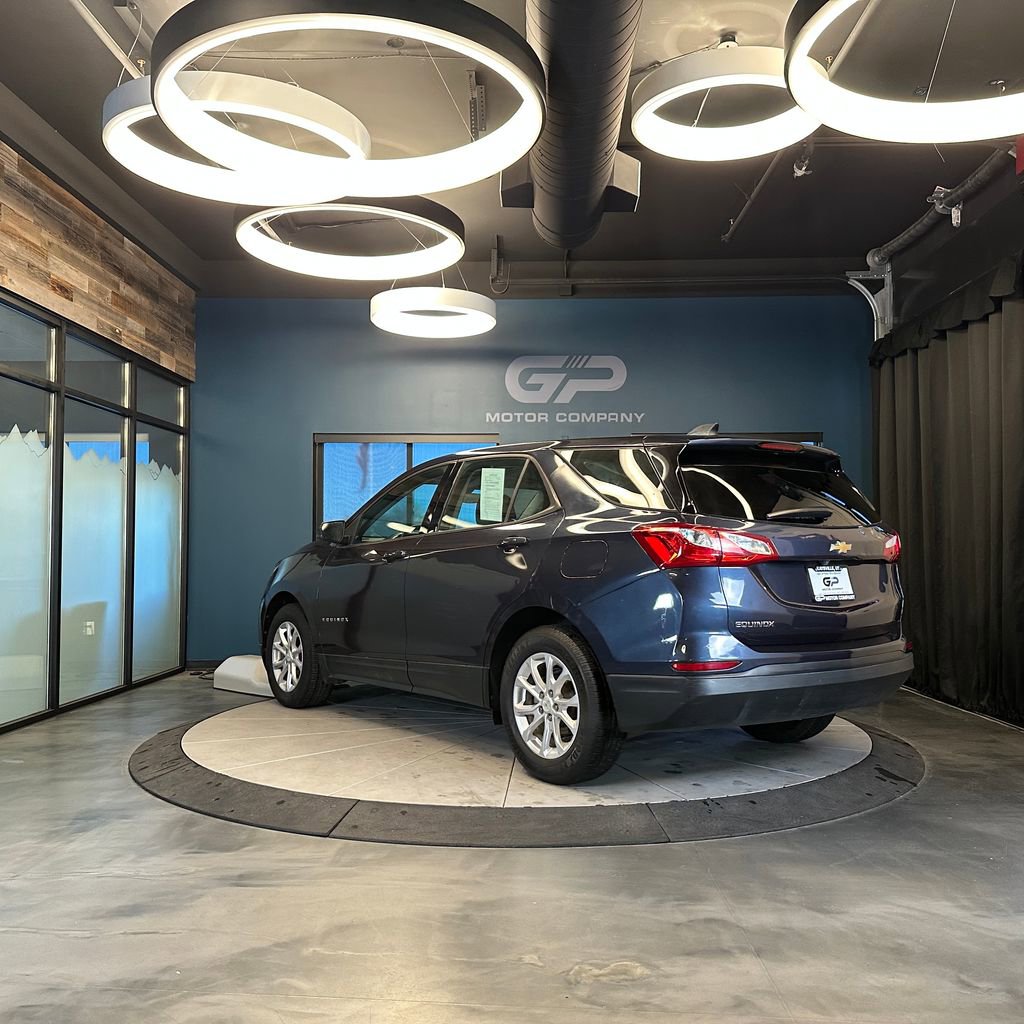 Used 2019 Chevrolet Equinox LS FWD image 5