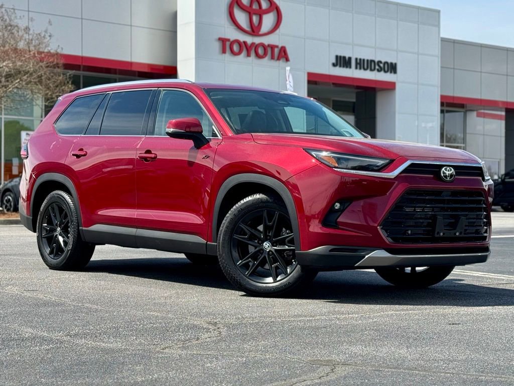 Used 2024 Toyota Grand Highlander Limited image 2