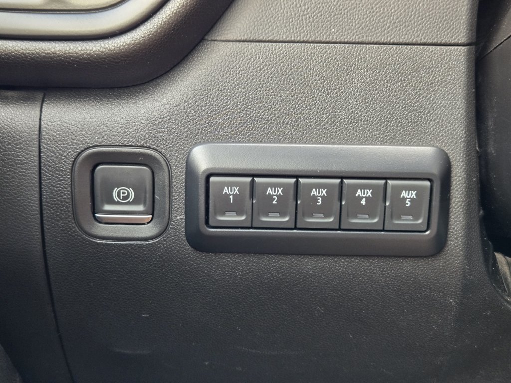 Used 2022 Chevrolet Silverado 2500 W/T w/ WT Convenience Package RWD image 22