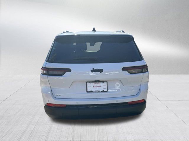 New 2025 Jeep Grand Cherokee L Altitude image 6