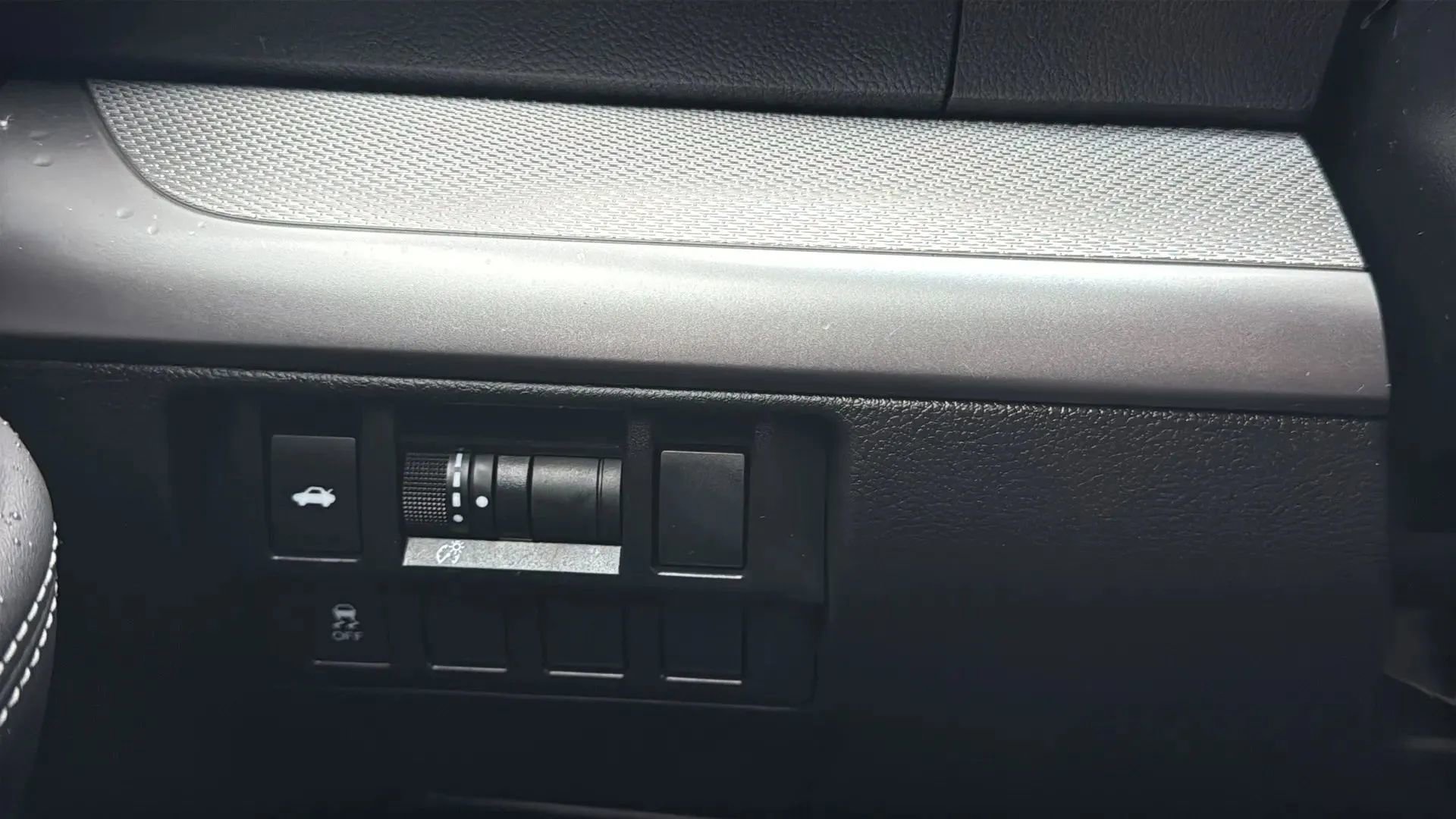 Used 2016 Subaru Legacy 2.5i Premium image 15