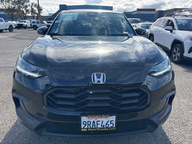 Used 2025 Honda HR-V Sport image 2