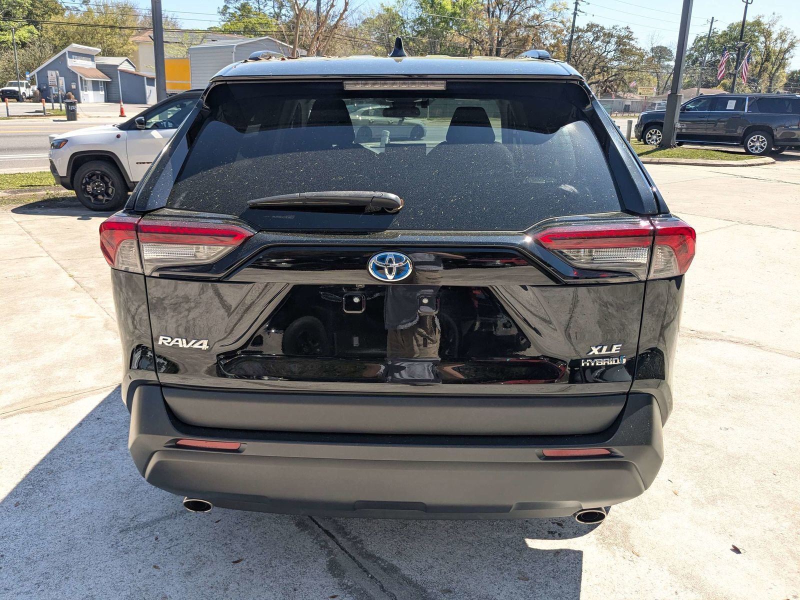 Used 2019 Toyota RAV4 XLE w/ Convenience Package image 5