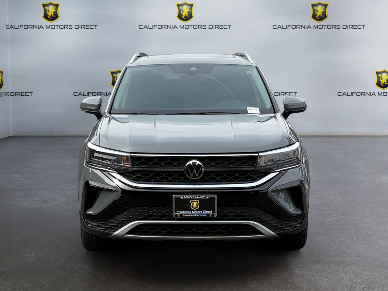 Used 2022 Volkswagen Taos SE w/ Panoramic Sunroof Package image 8