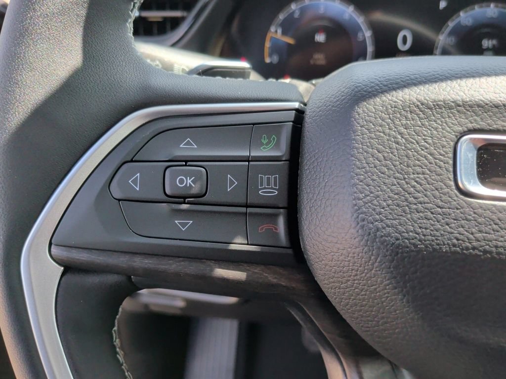 New 2026 Jeep Grand Cherokee Limited AWD/4WD image 19