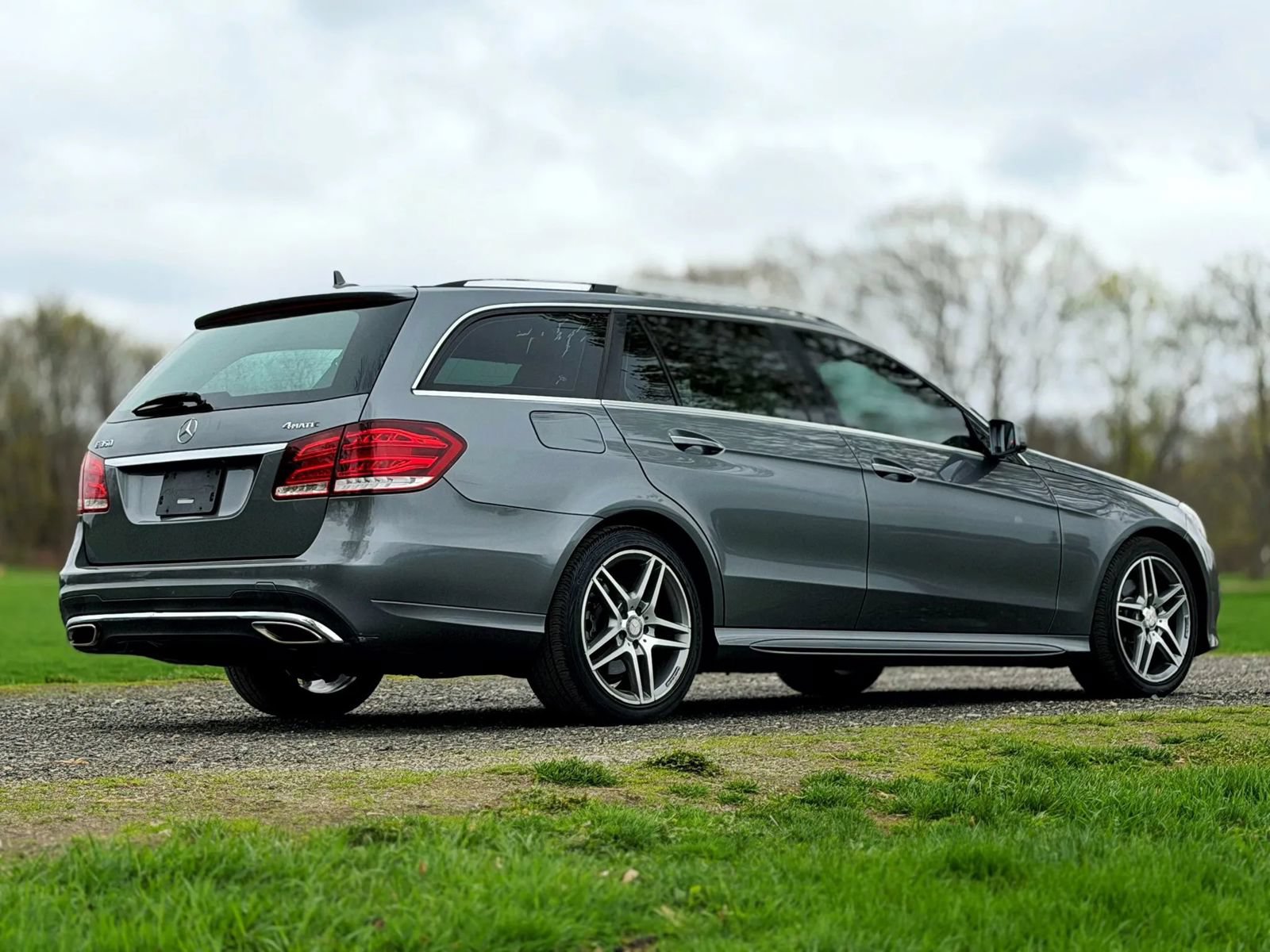 Used 2016 Mercedes-Benz E 350 4MATIC Wagon image 15