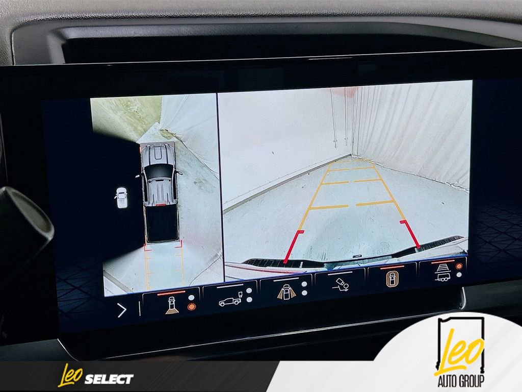 Used 2024 GMC Sierra 2500 SLT w/ SLT Premium Package image 14