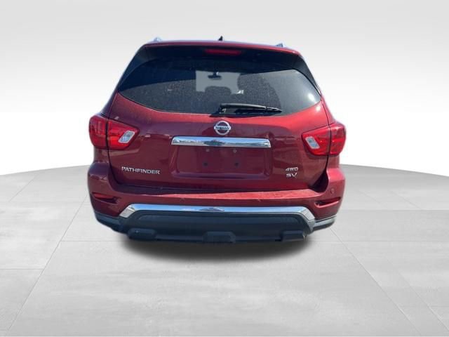 Used 2017 Nissan Pathfinder SV image 6