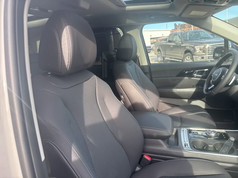 New 2026 Kia Carnival SX Prestige image 10