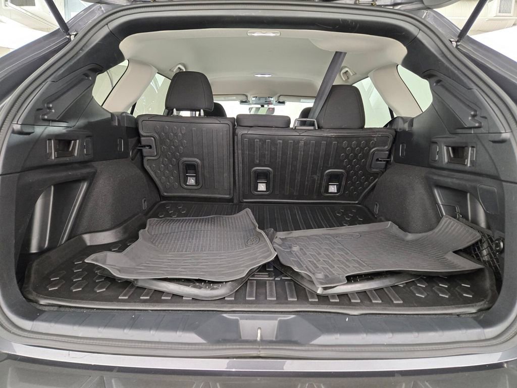 Certified 2025 Subaru Outback AWD/4WD image 18