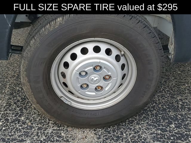Used 2025 RAM ProMaster 2500 w/ Convenience Group FWD image 11