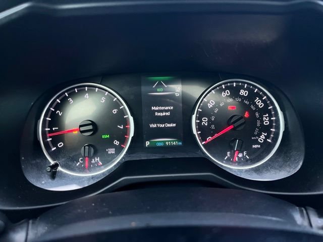 Used 2020 Toyota RAV4 XLE Premium AWD/4WD image 11