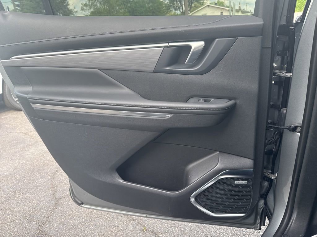 Used 2025 Buick Enclave Preferred image 14