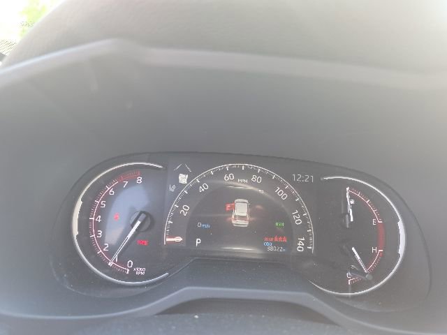 Used 2023 Toyota RAV4 XLE Premium FWD image 6
