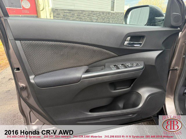 Used 2016 Honda CR-V EX image 9