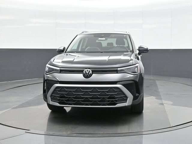 New 2026 Volkswagen Taos SE AWD/4WD image 2