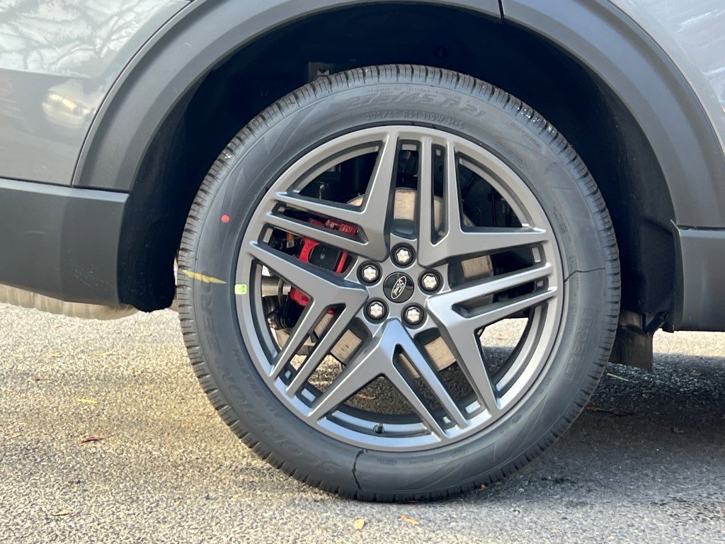 New 2026 Ford Explorer ST image 6