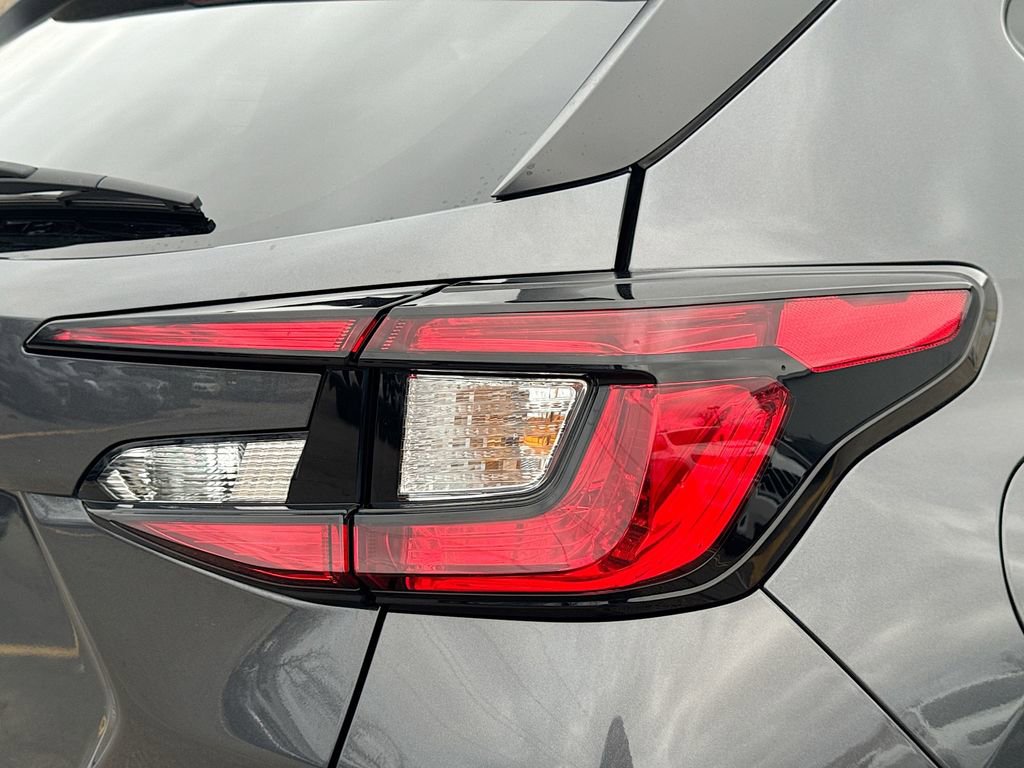 New 2026 Subaru Crosstrek 2.5i Limited w/ Crosstrek Mirror Package image 31