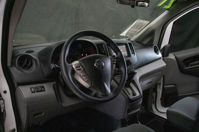 Used 2021 Nissan NV200 SV w/ Sliding Door Glass Package image 18