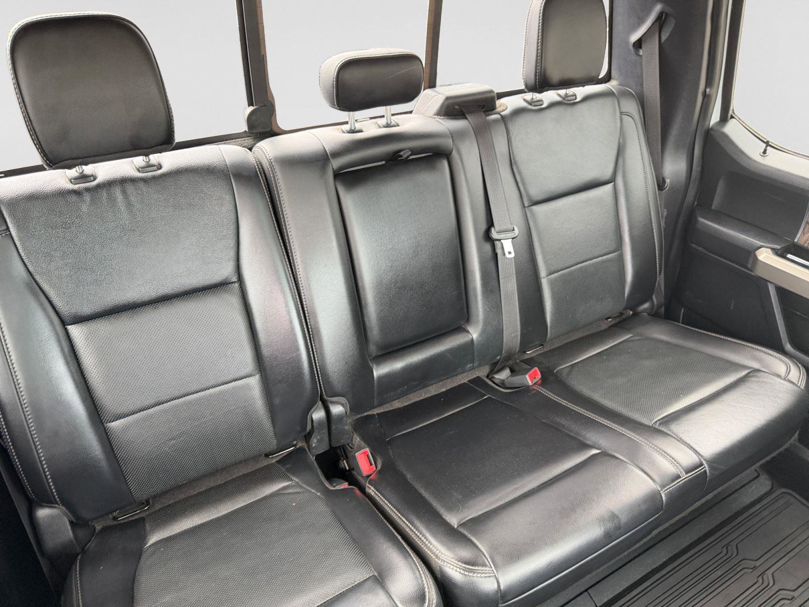 Used 2019 Ford F250 Lariat w/ Lariat Ultimate Package image 18