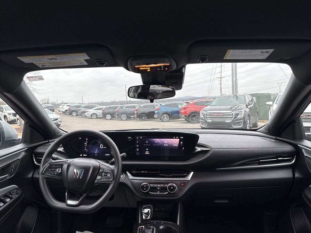 Used 2024 Buick Envista Preferred image 22