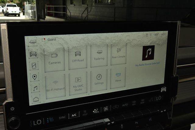 New 2025 GMC Hummer EV 2X w/ Extreme Off-Road Package image 35