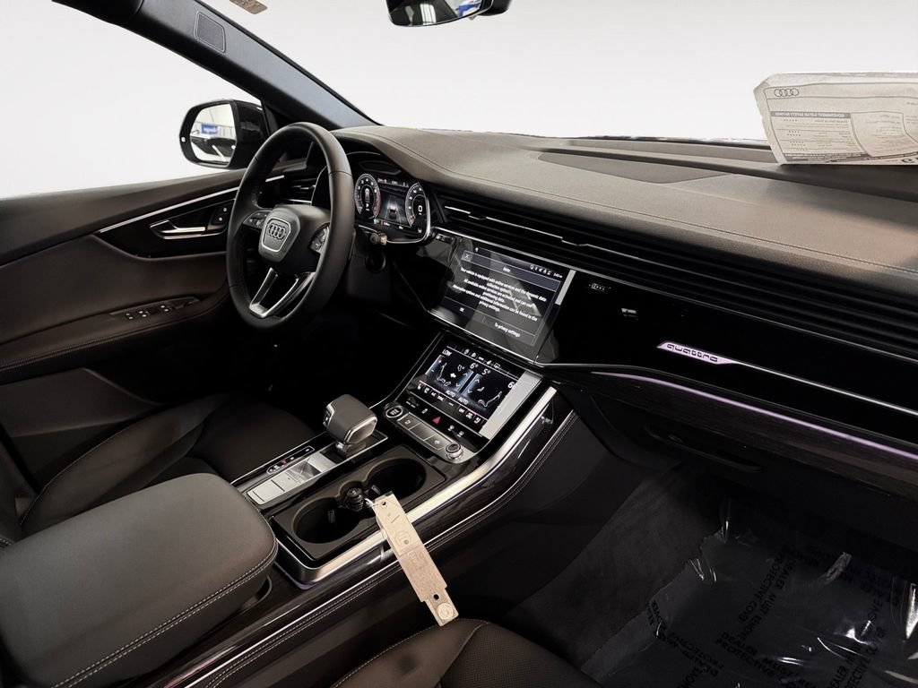 New 2026 Audi Q8 Prestige AWD/4WD image 9