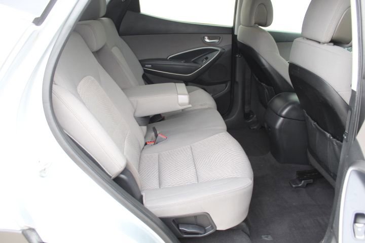 Used 2018 Hyundai Santa Fe Sport image 32